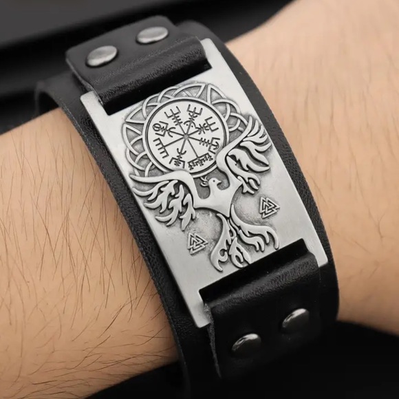 NEW Viking Rune Men's Wide Leather Bracelet - Picture 3 of 7